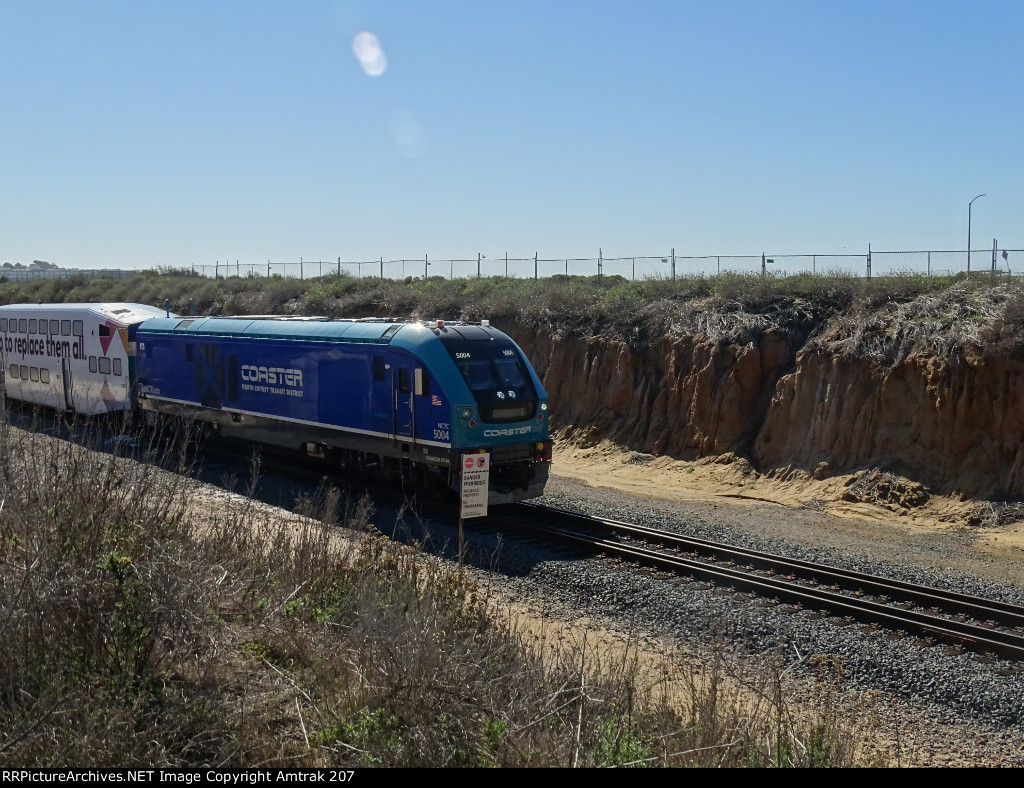 Coaster SC-44 #5004 Coasts North Past Carlsbad